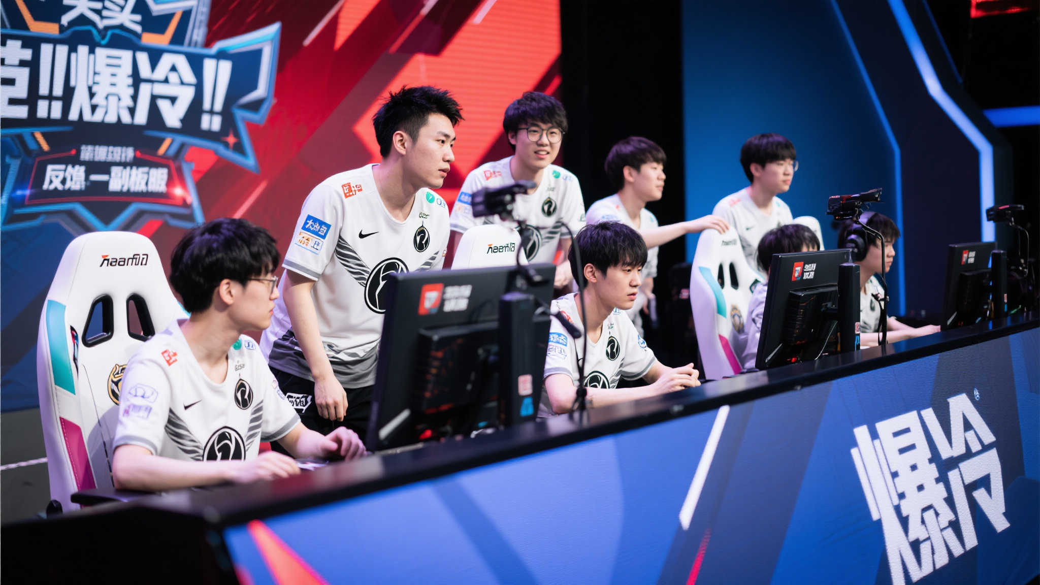 大头坦言:幸好用副板打了世界杯,否则又要爆冷,话中辛酸令人心疼 大头坦言:幸好用副板打了世界杯,否则又要爆冷,话中辛酸令人心疼